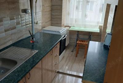 Garsoniera de inchiriat, decomandata - 6