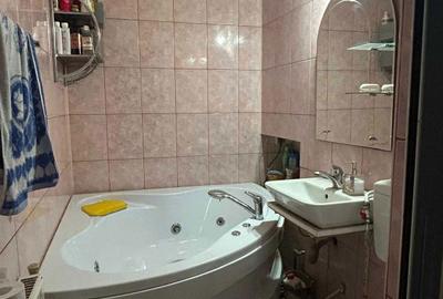 Apartament cu 3 camere semidecomandat în Țiglina 3 - 6