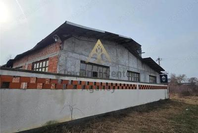 Teren de 57662 mp, în Popeni - 12