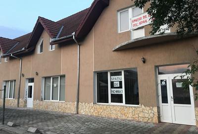 Spațiu comercial, de 200 mp, în Central