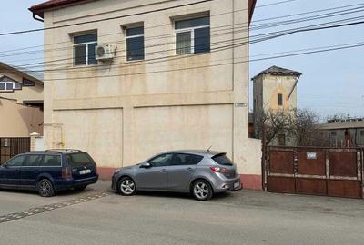 Spațiu comercial, de 610 mp, în Central - 1