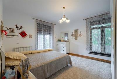 Casă individuală cu 5 camere cu Canalizare în Bucium - 9