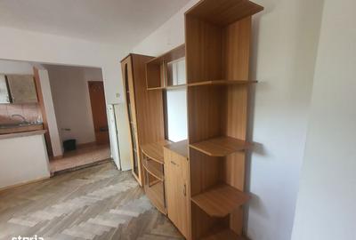 Apartament cu 3 camere în Central - 4