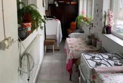 Apartament cu 2 camere semidecomandat, mobilat în 23 August - 4