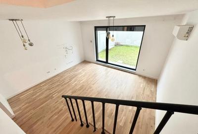 Casă cu 5 camere cu Canalizare în Central - 4