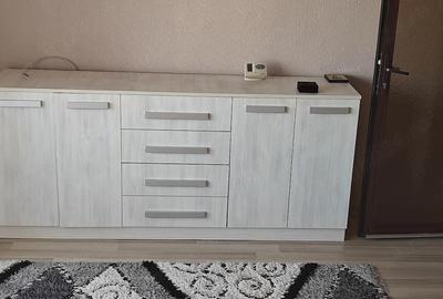 Apartament cu 2 camere decomandat, mobilat în Alfa - 3