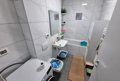 Apartament cu 3 camere decomandat, mobilat în Tomis Plus - 7