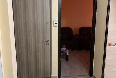 Apartament cu 2 camere decomandat în Republicii - 10