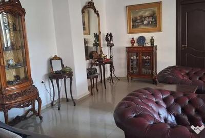 Apartament cu 7 camere semidecomandat în Mărășești - 3