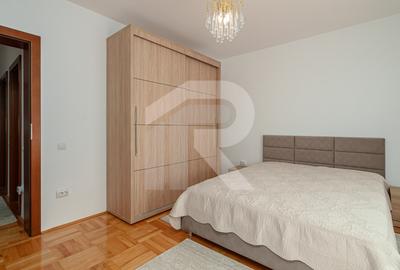 Vila de vanzare in Busteni – 8 dormitoare, vedere directa spre Crucea Caraiman! - 21