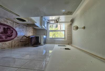 Garsonieră în Central