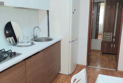 Apartament cu 3 camere decomandat în Decebal - 15