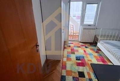 Apartament cu 3 camere decomandat, mobilat în Tei - 6