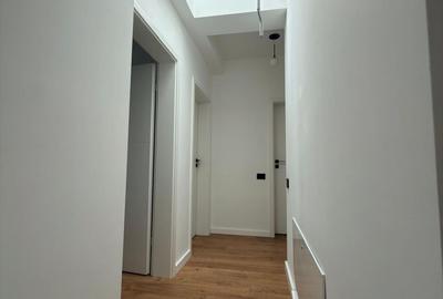 Casă cu 4 camere cu Teren 124 Mp în Palazu Mare - 8