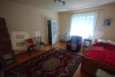 Casa 3 camere,120mp utili,1300 mp de teren intravilan,zona S - 16