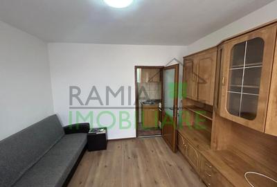 Garsoniera mobilata in Tractorul, aproape de Coresi - 4