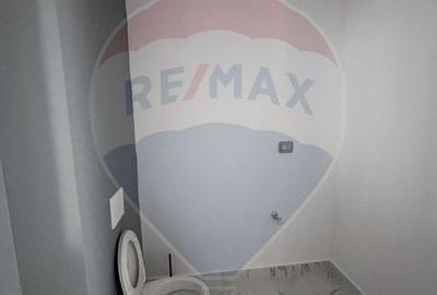 Apartament cu 3 camere decomandat în Periferie - 7