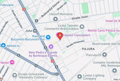 Apartament cu 3 camere semidecomandat în Bucureștii Noi