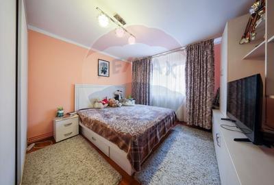 4 camere spatioase si excelent izolate, aproape de oras, in zona Uzina - 1