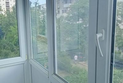 Apartament cu 2 camere semidecomandat în Micro 5 - 7