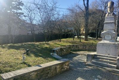 Casă cu 4 camere în Mărăcineni - 4