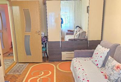 Apartament cu 3 camere decomandat în Central - 3