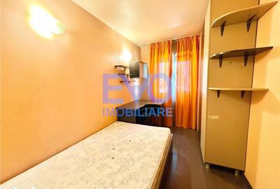 Apartament cu 3 camere decomandat în Canta - 4