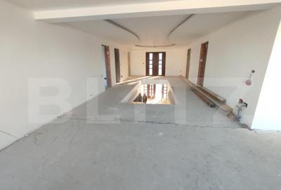 Casă cu 2 camere cu Teren 2000 Mp în Central - 6