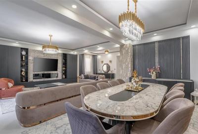 Casă individuală cu 6 camere cu Canalizare în Central - 3