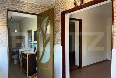 Casă cu 3 camere cu Teren 1000 Mp în Central - 3