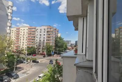 Apartament cu 3 camere decomandat, mobilat în Vitan Mall - 13