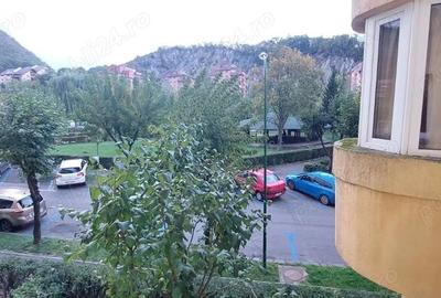 Apartament cu 3 camere decomandat în Răcădău - 9