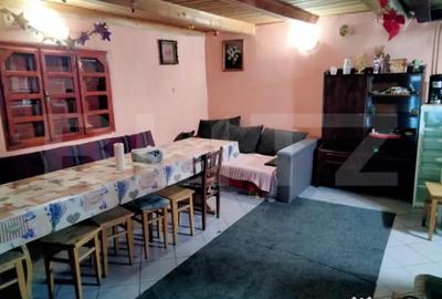 Casă cu 5 camere cu Teren 350 Mp în Deal - 10