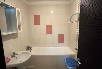 Apartament cu 2 camere decomandat în Cățelu - 5