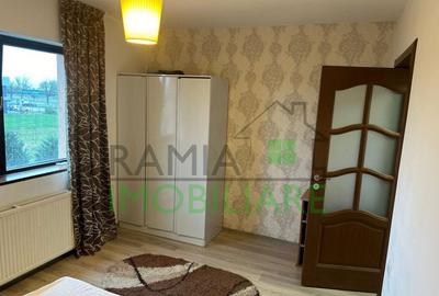 Casă cu 5 camere cu Teren 300 Mp în Cristian - 13