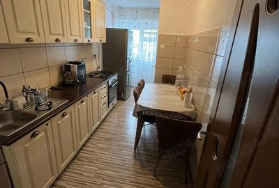 Apartament 3 camere, ultracentral, Bulevardul A.I. Cuza, CAM 3 - 5