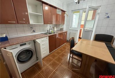 Apartament cu 3 camere decomandat în Bistrița Lac - 1