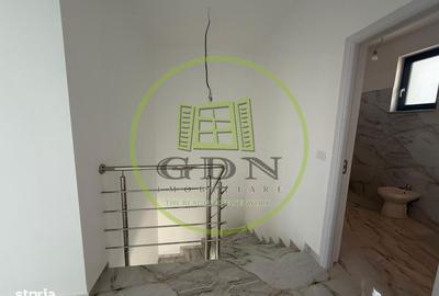 Casă cu 4 camere cu Teren 300 Mp în Central