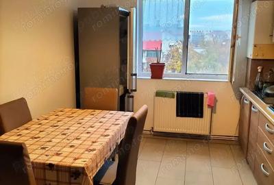Apartament cu 2 camere decomandat în Astra - 3