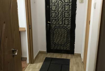 Apartament cu 3 camere în Tineretului - 9