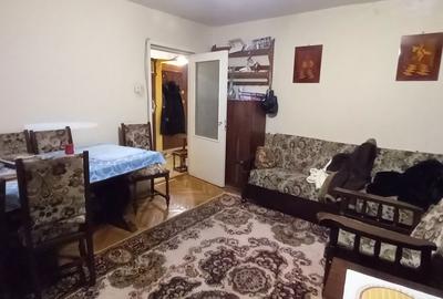 Apartament cu 3 camere decomandat în Central - 4