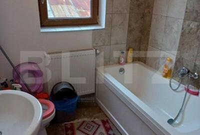 Casă cu 4 camere cu Teren 80 Mp în Central - 15