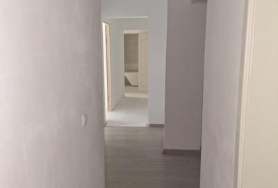 Spatiu Comercial | Aparatorii Patriei | Metrou | 2 intrari | 81 mp - 2
