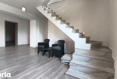 Casă cu 4 camere cu Teren 300 Mp în Central - 15