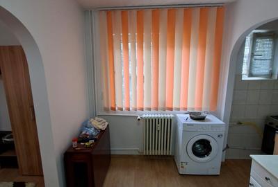 Apartament cu 2 camere, etajul 1/4, PET FRIENDLY, zona Podu Ros - 3