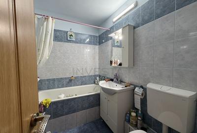 Apartament cu 3 camere de vanzare / cartier Intre Lacuri - 4