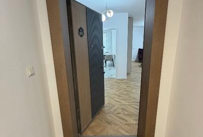 Apartament cu 4 camere decomandat în Faleza Nord - 2