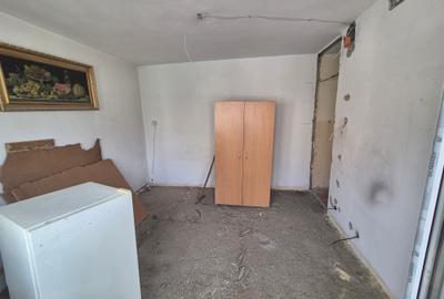 Apartament cu 3 camere decomandat în Luncă - 8