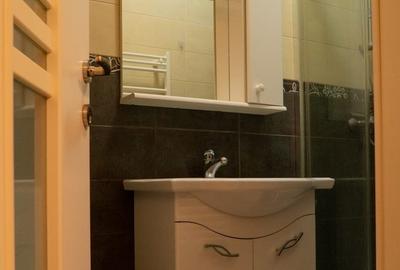 Apartament de Vânzare-3 Camere ,2 Băi -150000 EURO - 7
