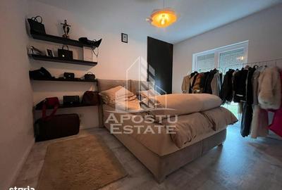 Apartament cu 3 camere semidecomandat, mobilat în Dumbrăvița - 1